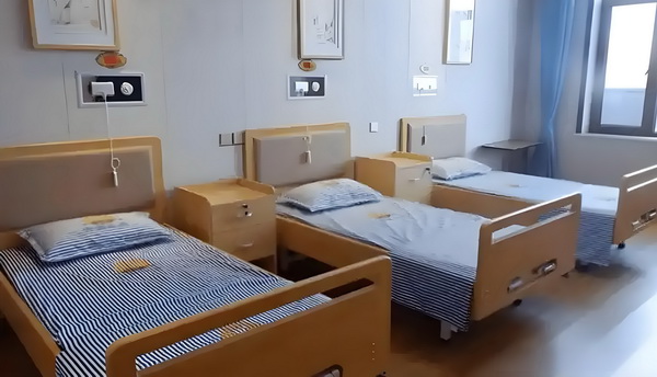 入户深圳方法_佟丽娅儿子正脸曝光，五官气质超像爸爸 现在入口容流量是内
